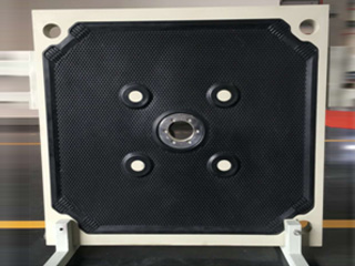 Ĥ Diaphragm plate